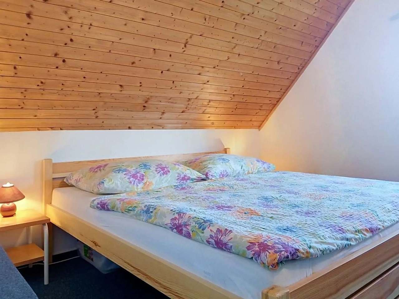 Slaapkamer met tweepersoonsbed